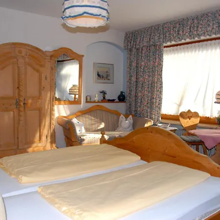 Gaestehaus Gamsei - Bosch Hermann Grassau (Bavaria)